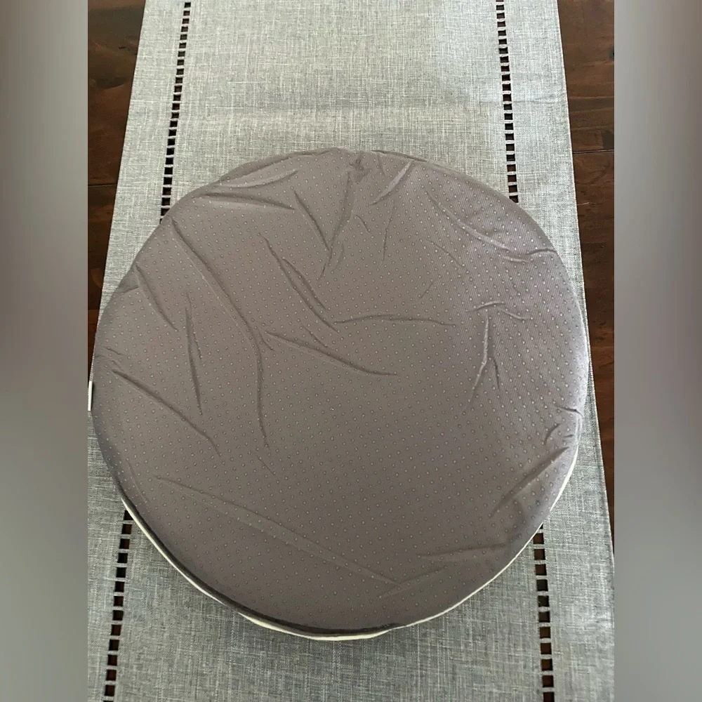 Shinnwa Round Black Stool Cover